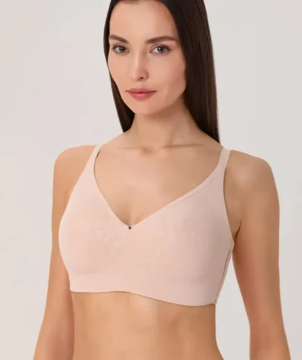 Бюстгальтер-топ с мягкими чашками без косточек Chantelle C18J80 0RG Soft pink